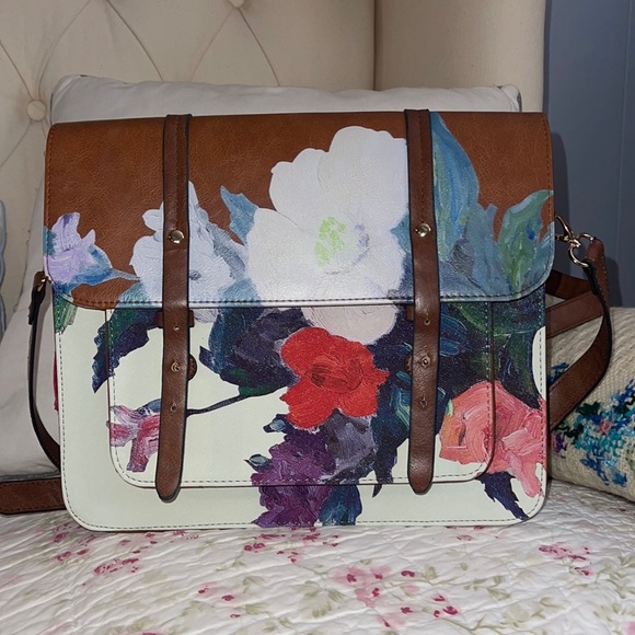 House of Disaster Handbags - Lovely like new House of Disaster purse